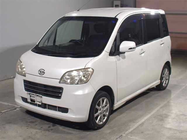 7004 DAIHATSU TANTO EXE L455S 2011 г. (JU Tochigi)